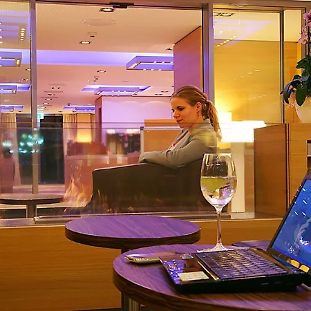 H+ Hotel