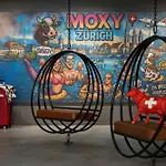 Hotel Moxy 3*