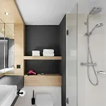 Moxy Hotell