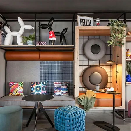 Moxy Hotel
