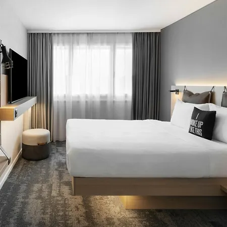 Moxy 3* Zurich