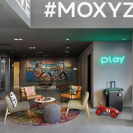Moxy Otel Zürih