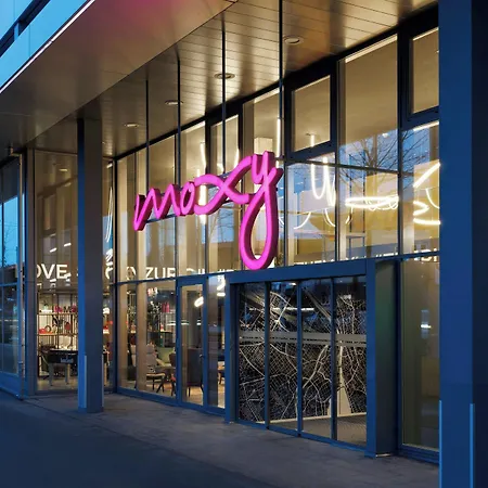 Otel Moxy Zürih