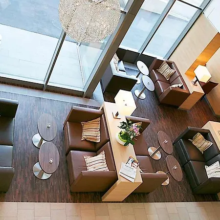 Hotel H+ 4*
