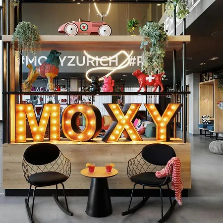 Moxy
